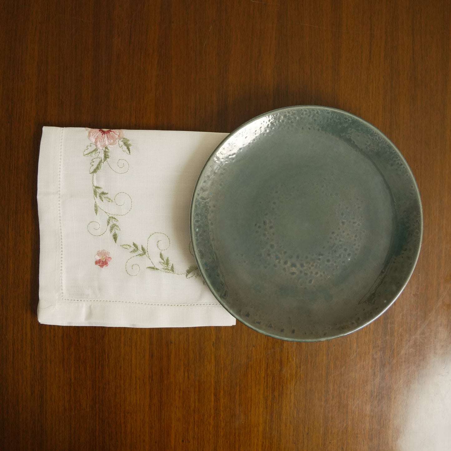 Hand Embroidered Floral Cotton Napkin (Set of 2)