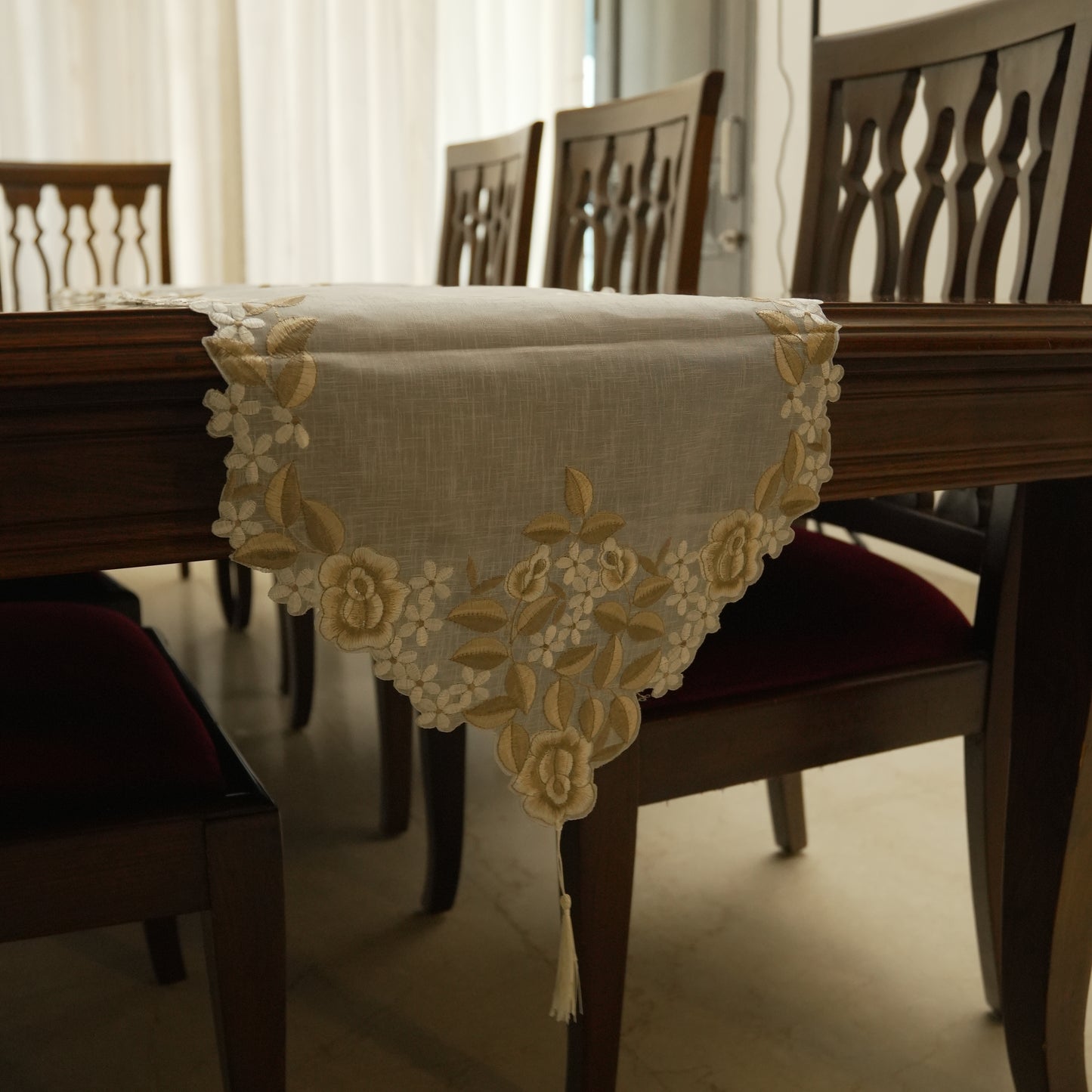 White Decorative Dining Table Runner