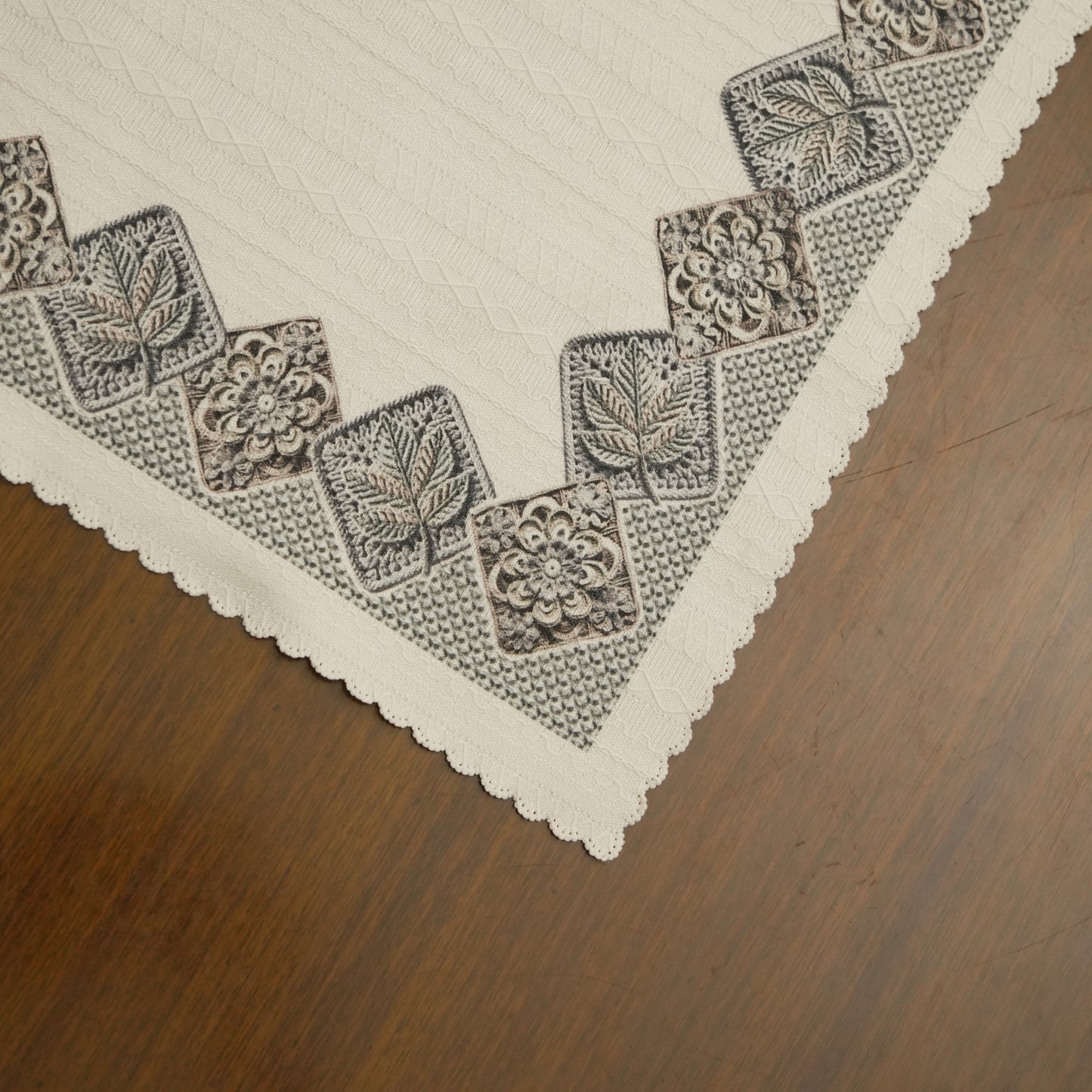 Premium Geometric Border Table Mat (Set of 4)