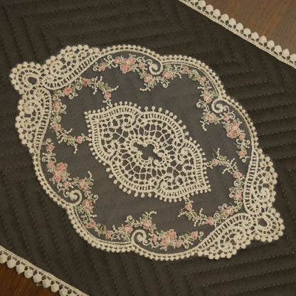 Luxury Quilted Lace Table Mat (Set of 2)