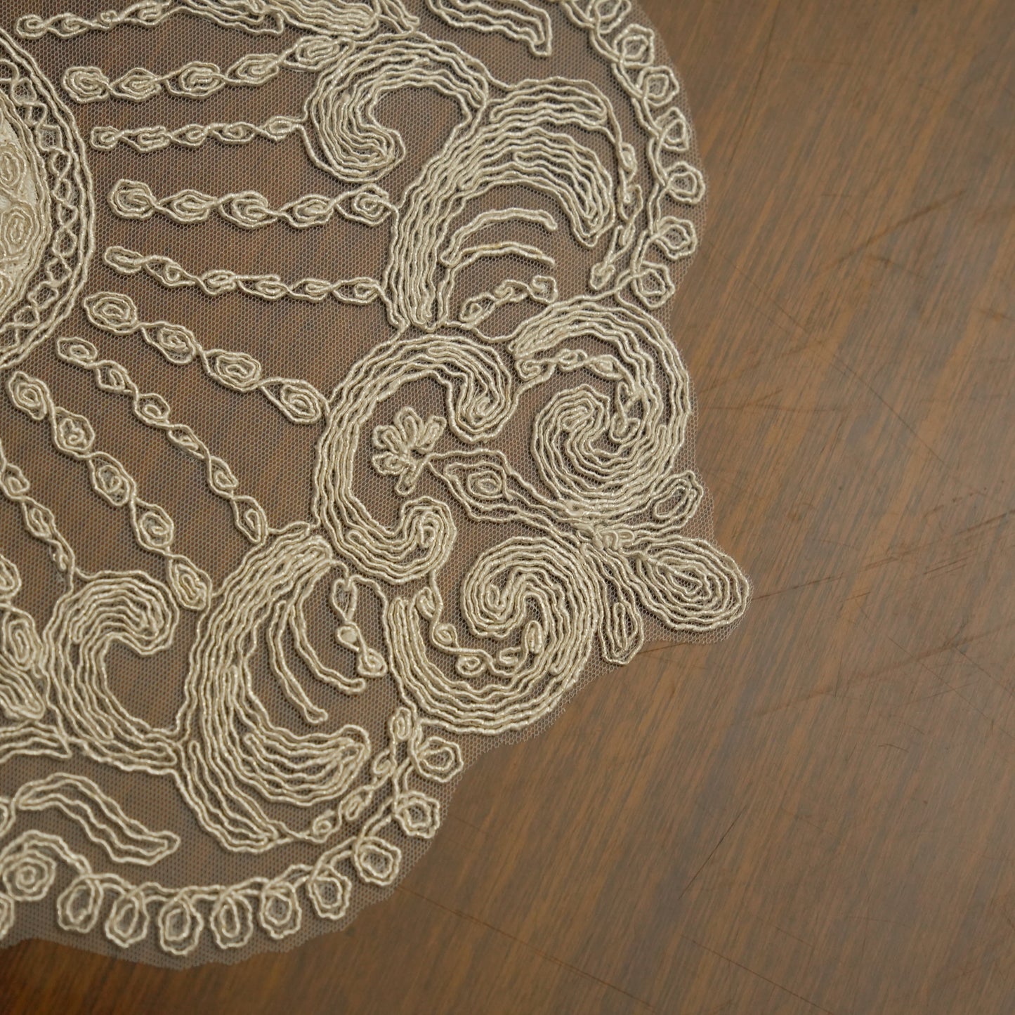 Luxury Embroidered Lace Decorative Table Mat (Set of 2)