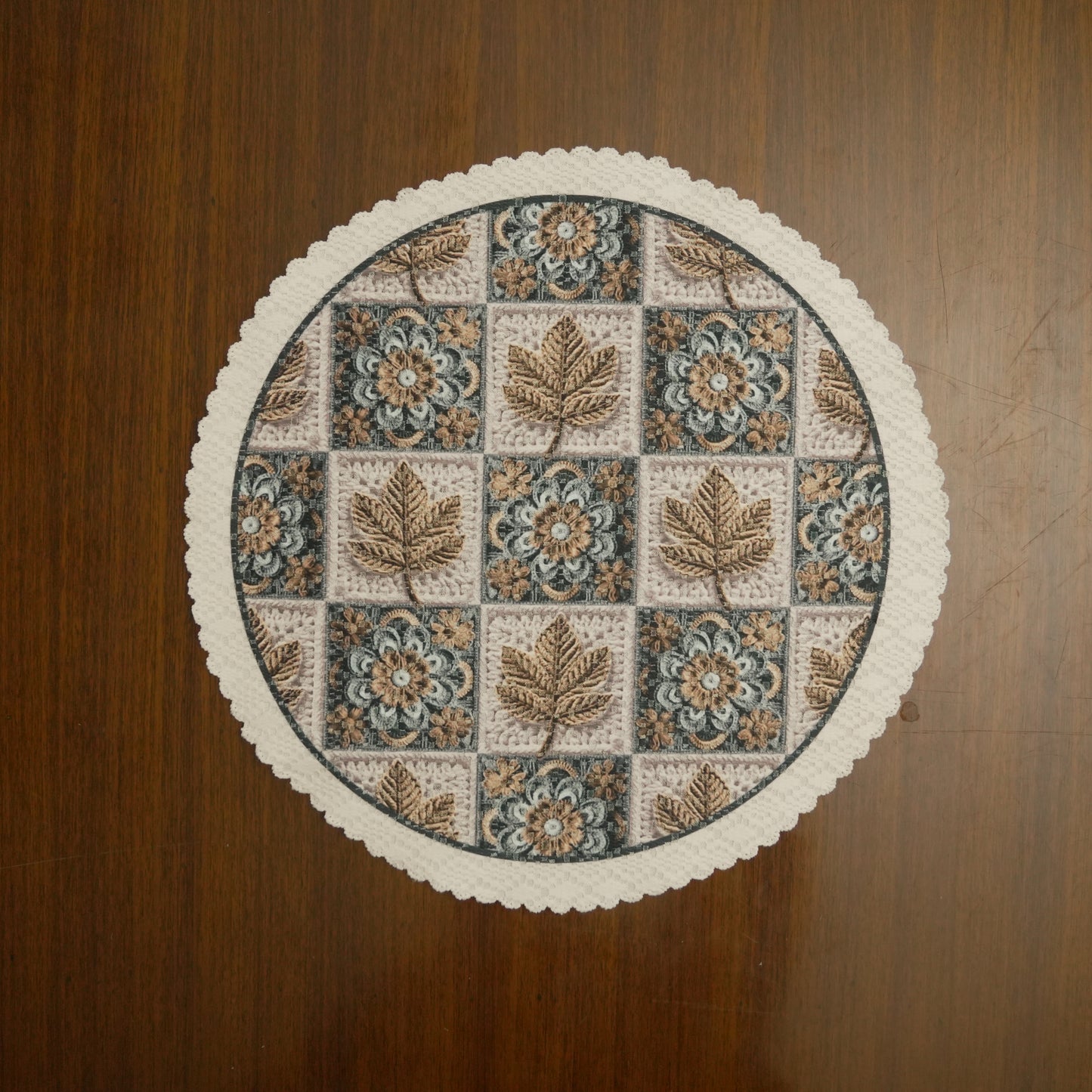 Round Floral & Leaf Jacquard Table Mat with Lace Border (Set of 4)