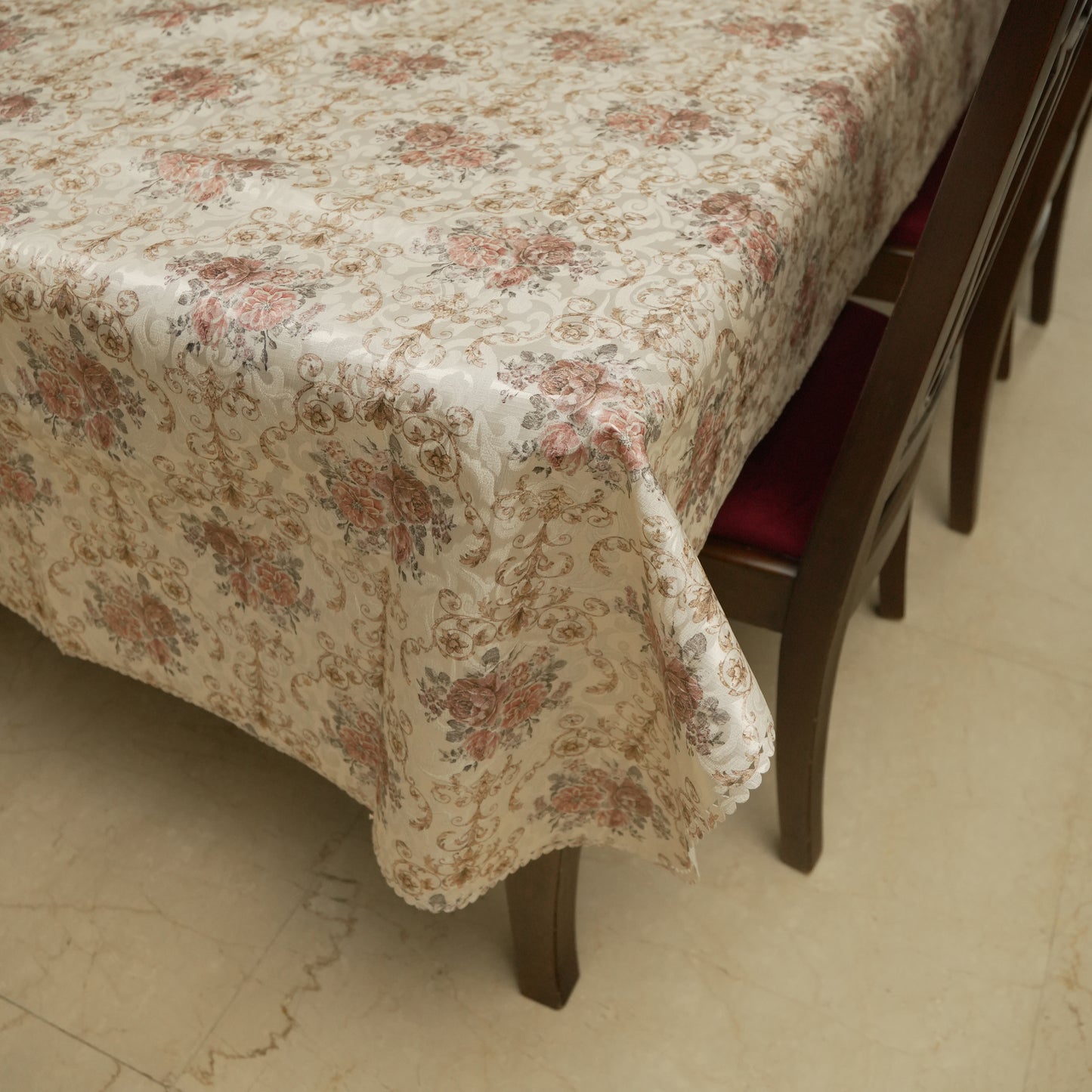 Vintage Rose Damask Printed Table Cloth (6 Seater)