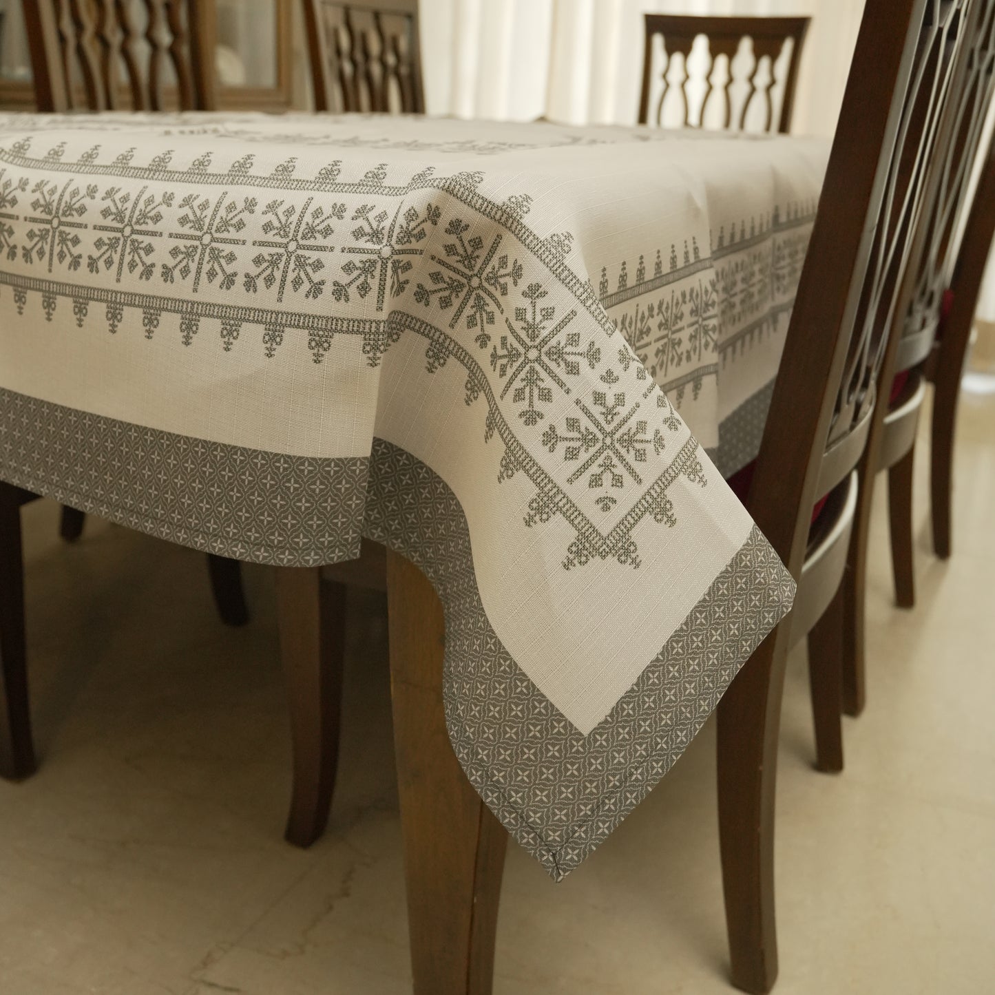 Premium White & Grey Geometric Border Table Cover (6 Seater)