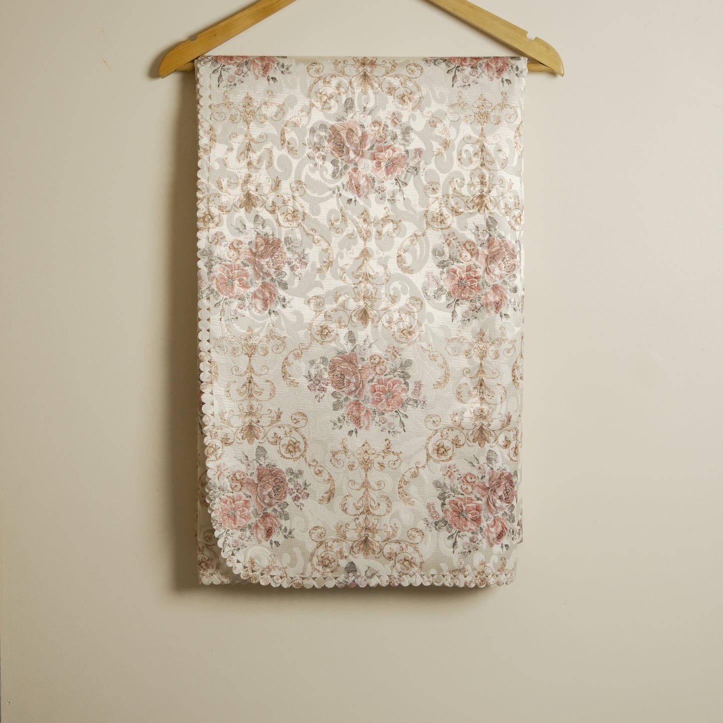 Vintage Rose Damask Printed Table Cloth (6 Seater)