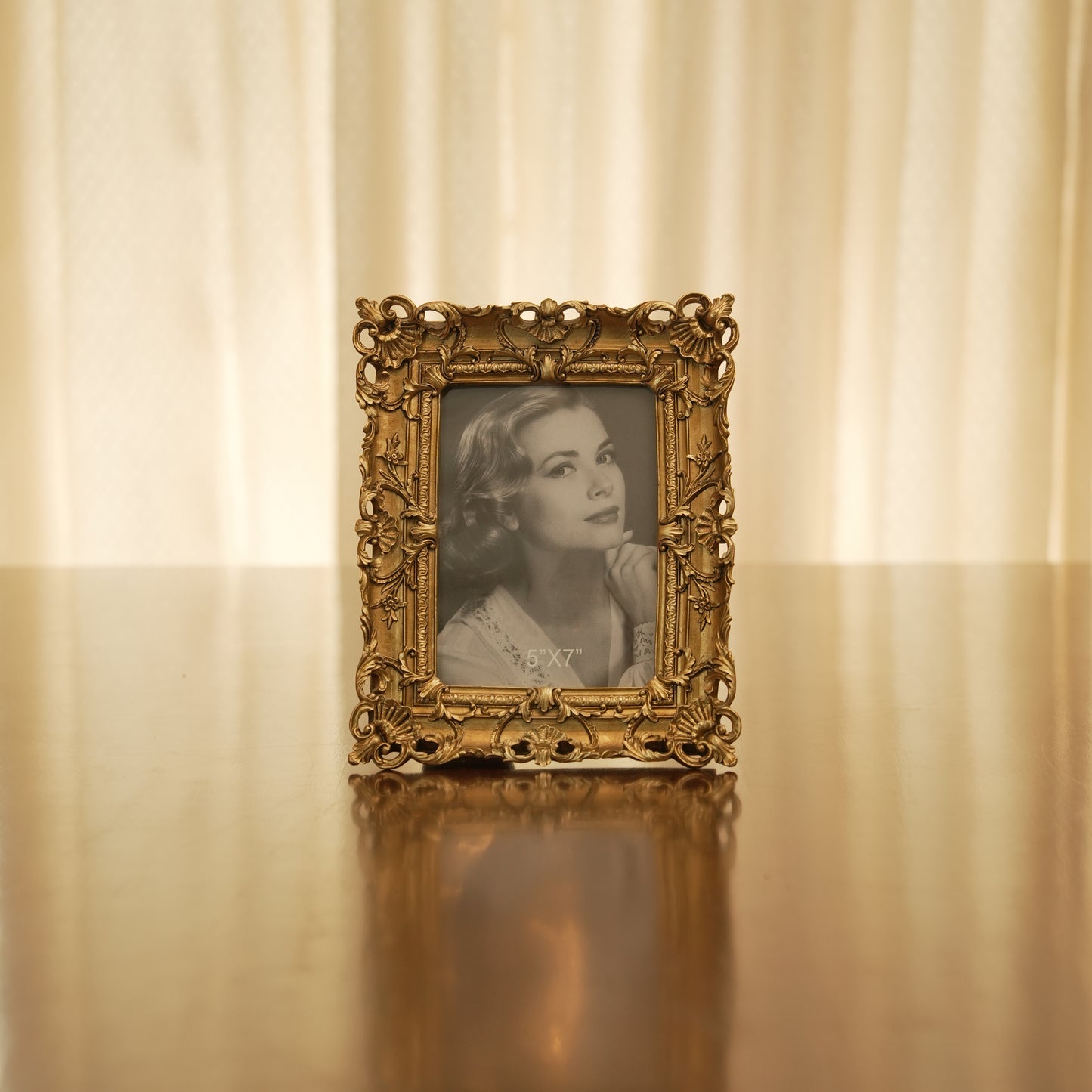 Antique Baroque Style Gold Decorative Photo Frame