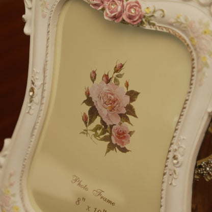 Elegant Vintage White Floral Photo Frame