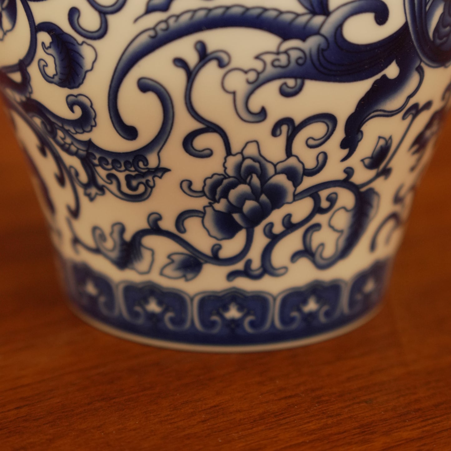 Decorative Blue & White Ginger Jar