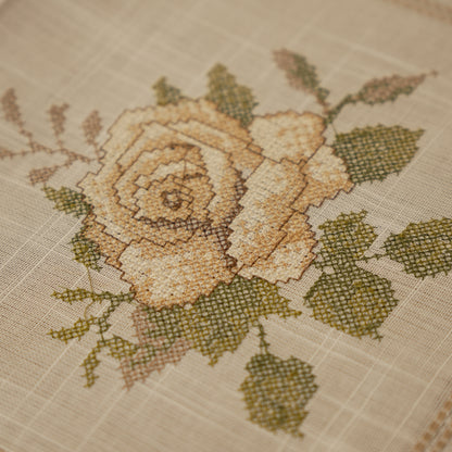 Vintage Style Floral Table Runner (Short)