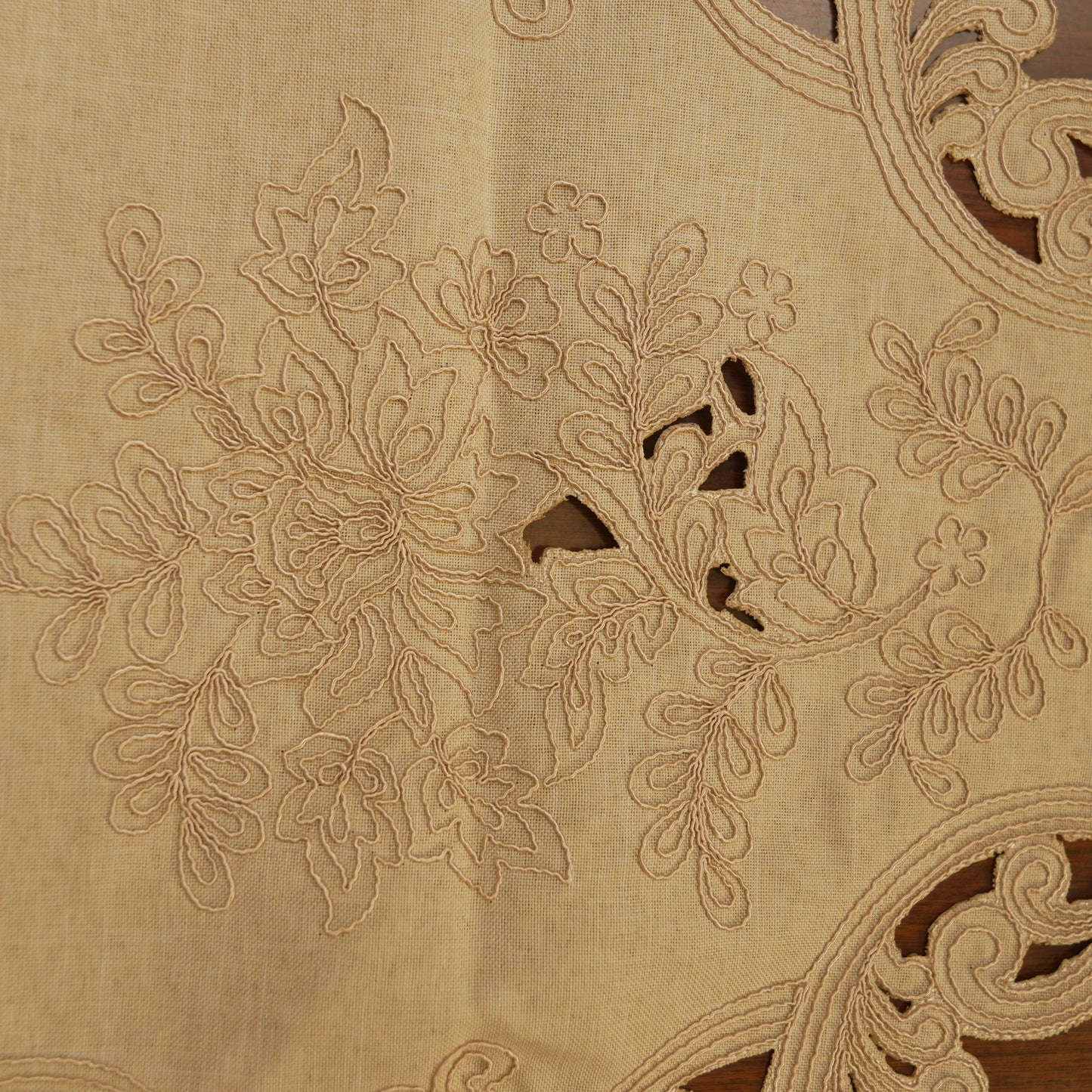 Classic Cutwork Table Runner with Tassel (Long)