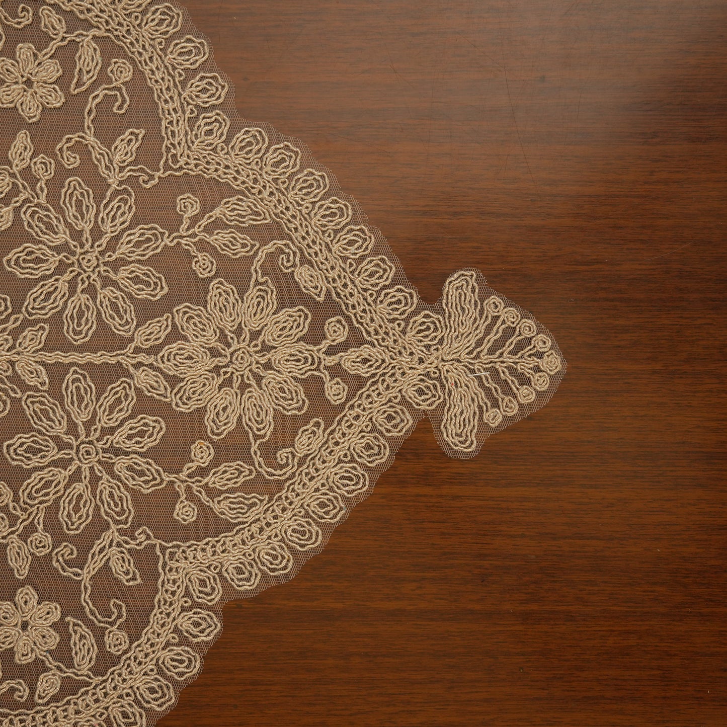 Elegant Embroidered Lace Table Runner (Long)