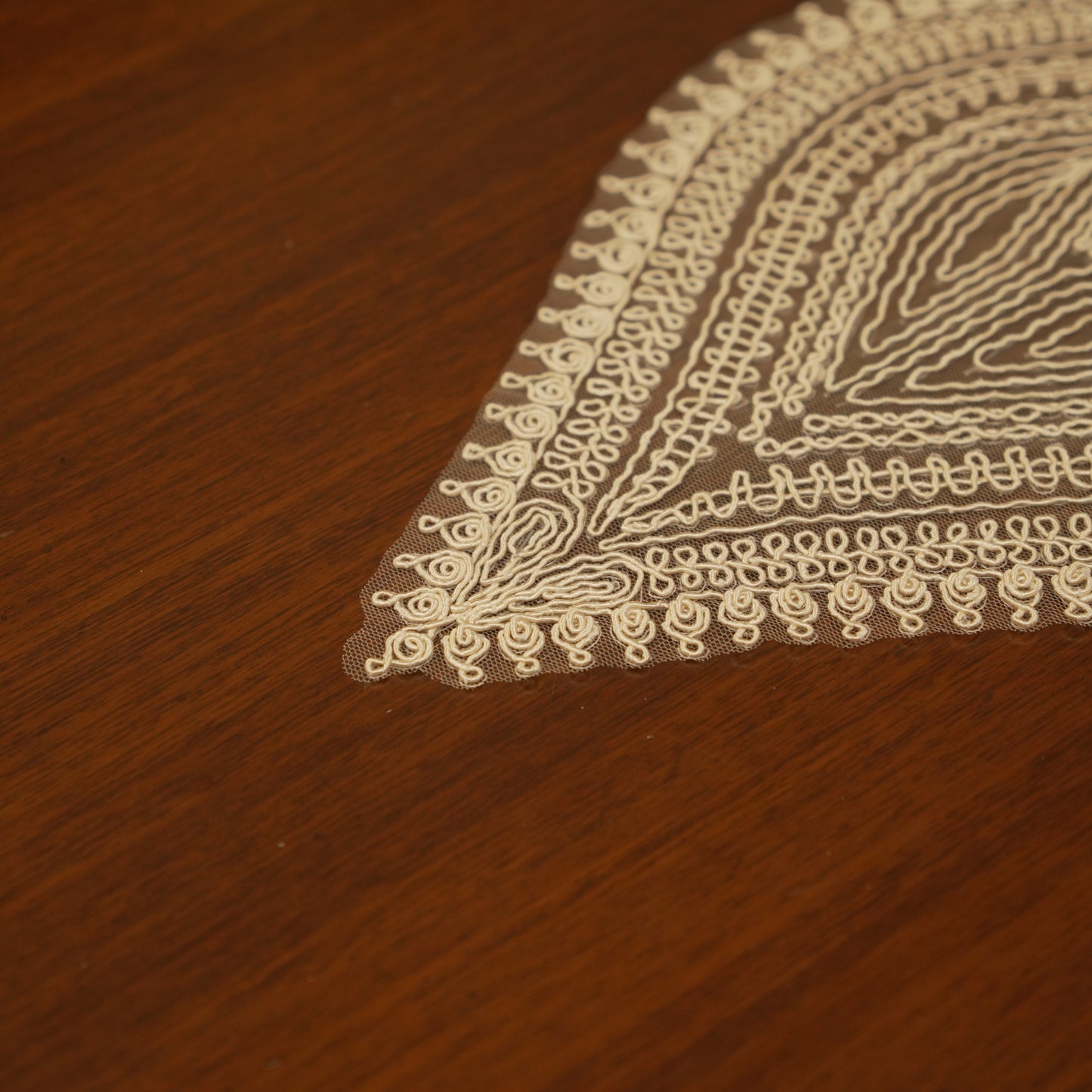 Classic Ornamental Lace Table Runner (Long)