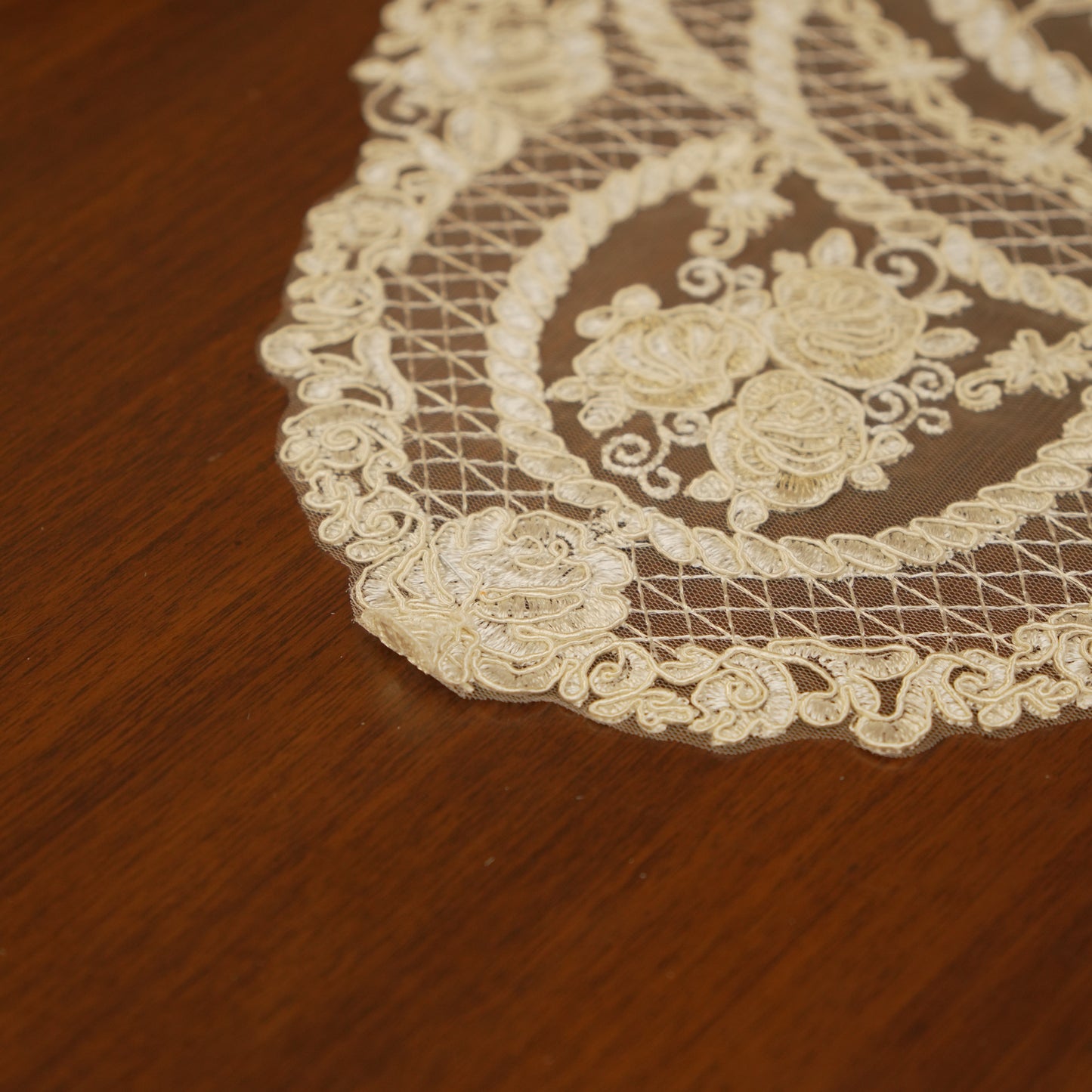 Classic Floral Medallion Table Runner (Long)