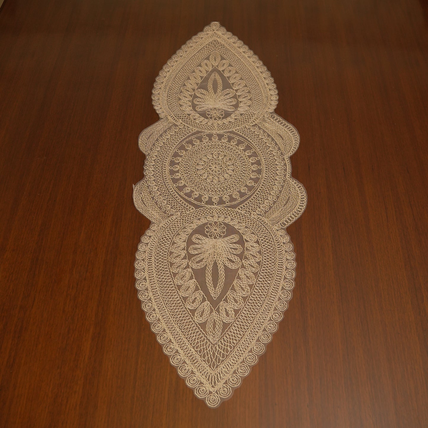 Ornate Geometric Lace Table Runner (Small)