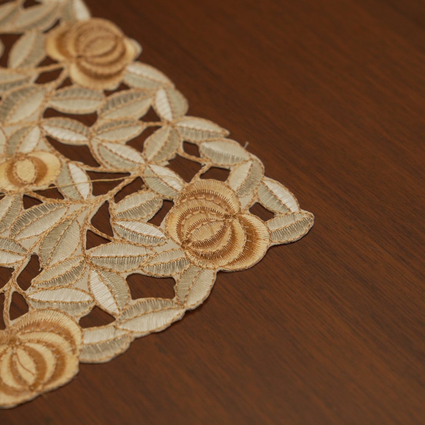 Floral Lace Overlay Table Mats (Set of 2)