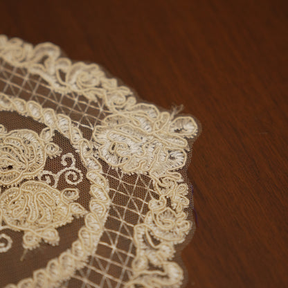 Vintage Floral Lace Table Mats (Set of 2)