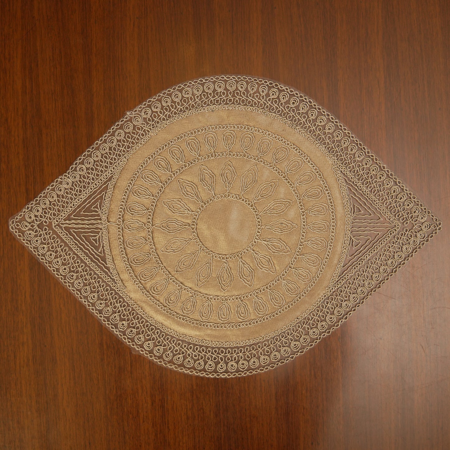 Elegant Round Lace Table Mats (Set of 2)