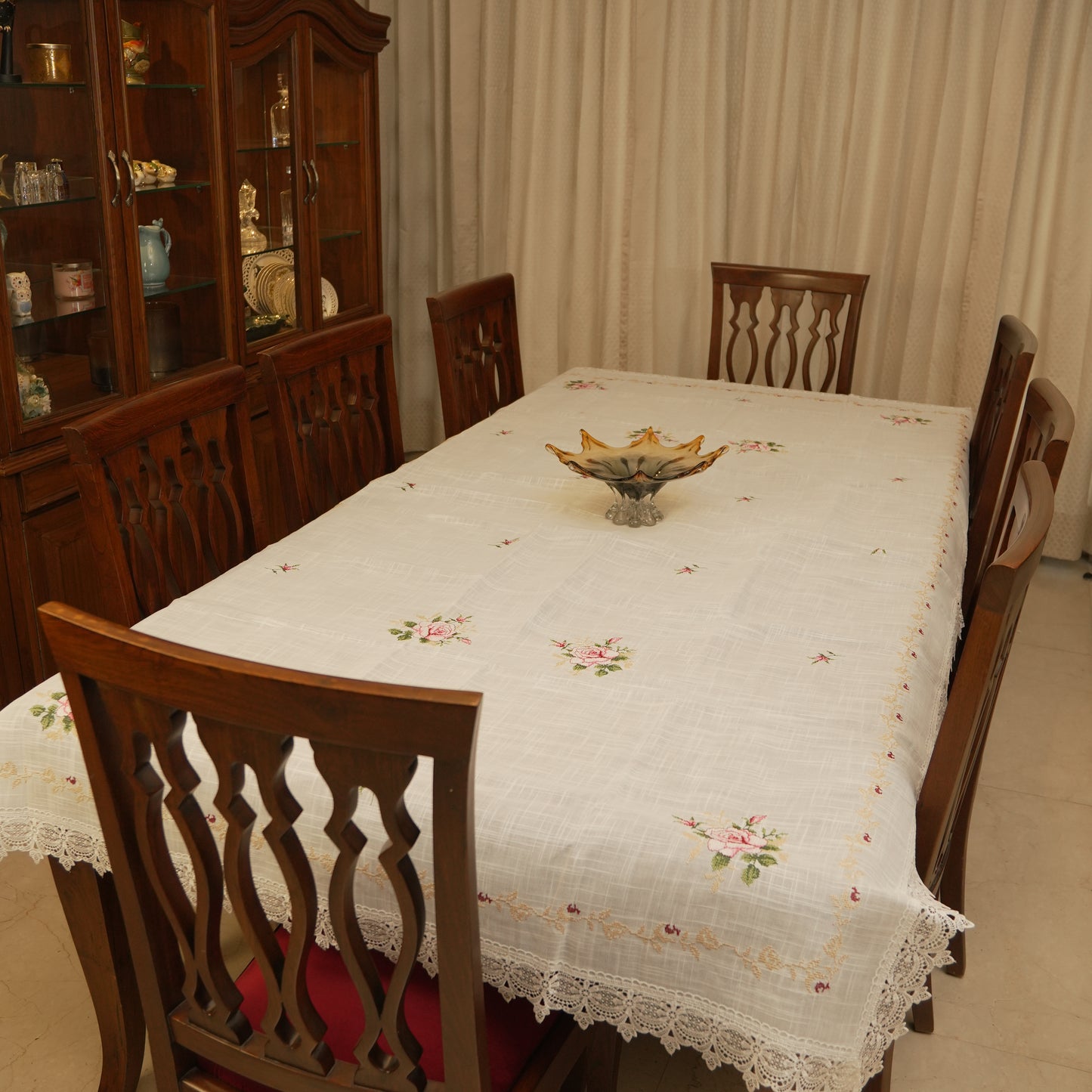 Premium Floral Embroidered Table Cloth with Lace Border – Soft Ivory Dining Table Linen