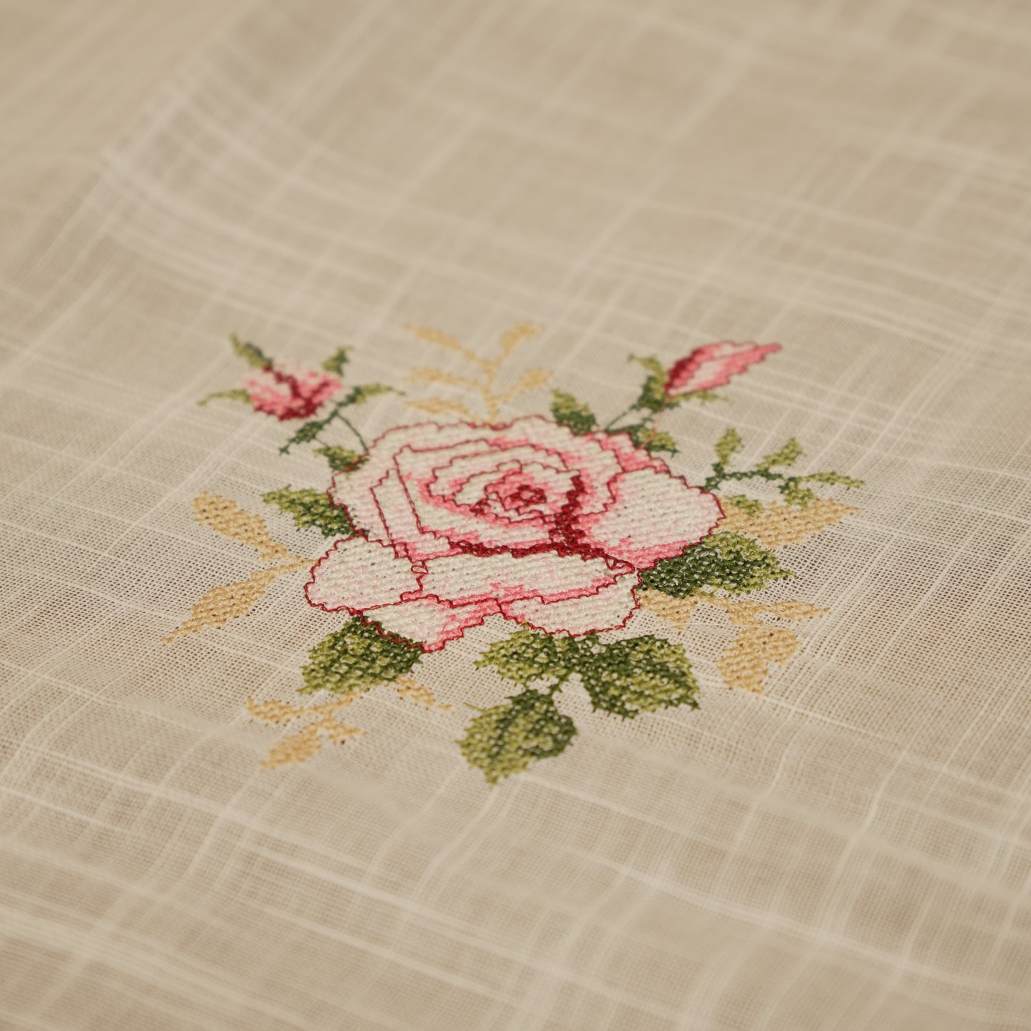 Premium Floral Embroidered Table Cloth with Lace Border – Soft Ivory Dining Table Linen
