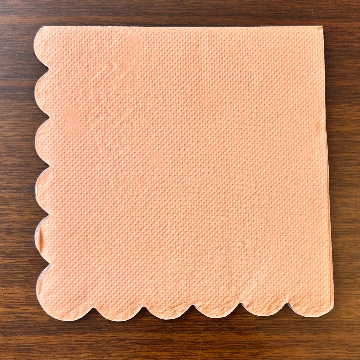 COKTAIL NAPKINS Colorful Scallop-Edge Set of 5