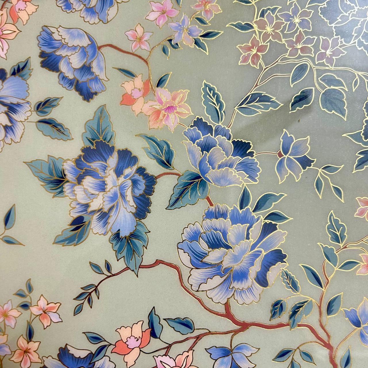 Vintage Petals Collection - Medium Round Tray