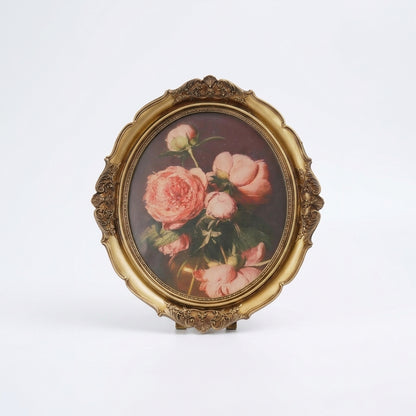 Elegant Oval Gold Decorative Frame with Classic Rose Design
