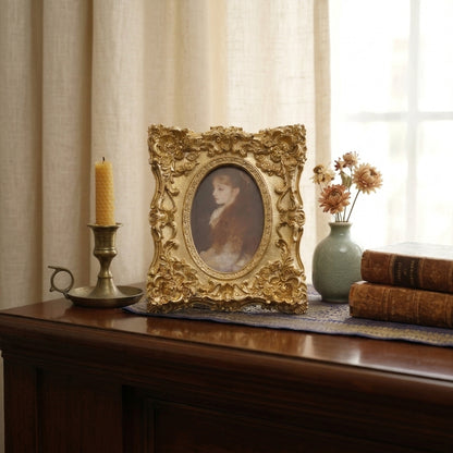 Luxury Vintage Gold Frame with Intricate Floral Carving